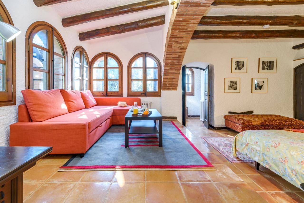 Masia Can Manent Del Bosc S XVIII Santa Eulalia de Ronsana ภายนอก รูปภาพ